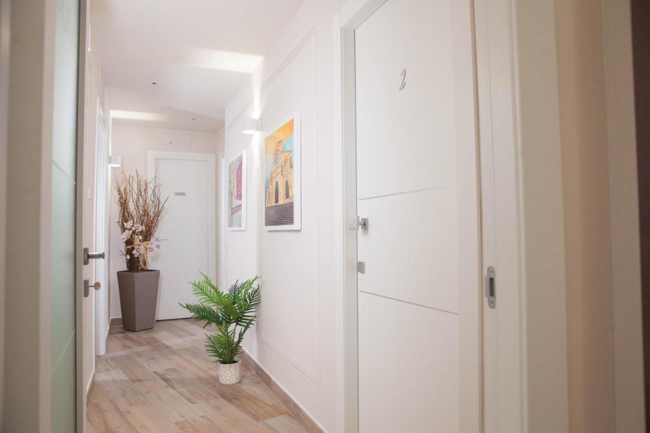 B&B Morelli Home Κοσέντζα Εξωτερικό φωτογραφία
