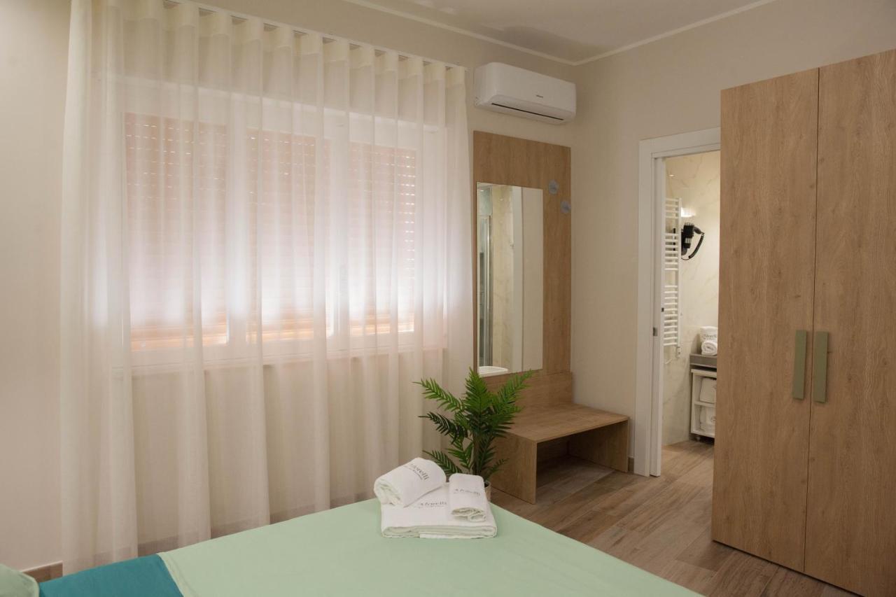 B&B Morelli Home Κοσέντζα Εξωτερικό φωτογραφία